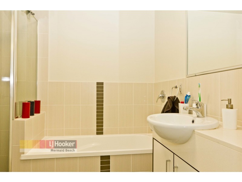 2/2312 Gold Coast Highway, Mermaid Beach QLD 4218