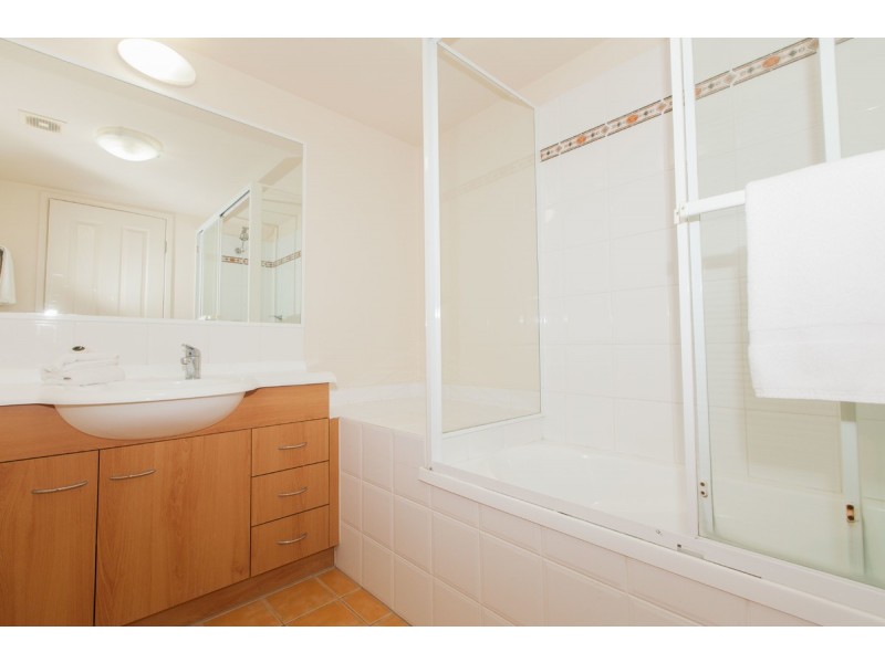 124/2346 Gold Coast Highway, Mermaid Beach QLD 4218