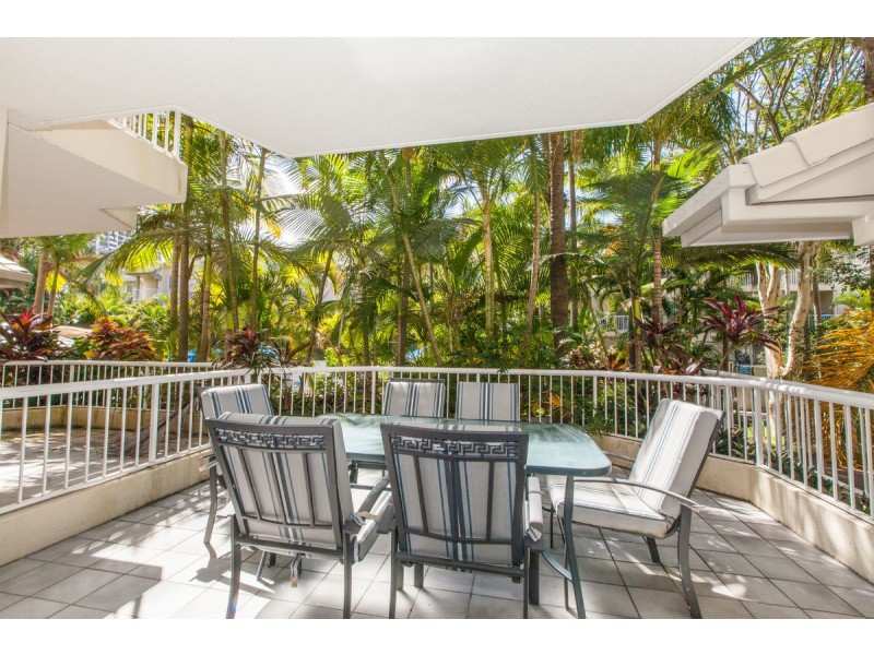 6/27 Wharf Road, Surfers Paradise QLD 4217