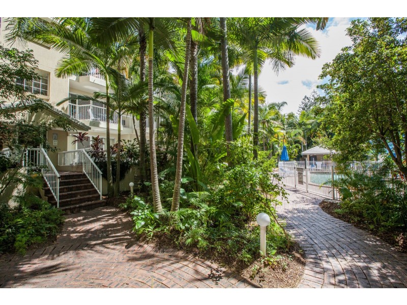 6/27 Wharf Road, Surfers Paradise QLD 4217