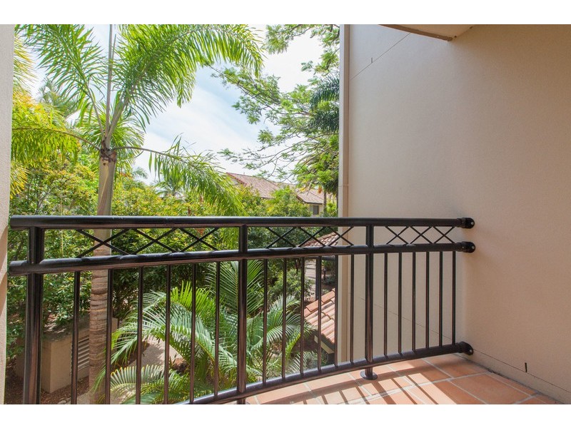 101/2342 Gold Coast Highway, Mermaid Beach QLD 4218