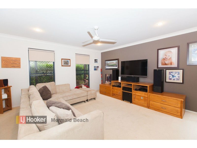 25 Bahkeeta Street, Oxenford QLD 4210