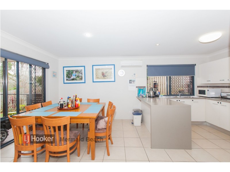 25 Bahkeeta Street, Oxenford QLD 4210