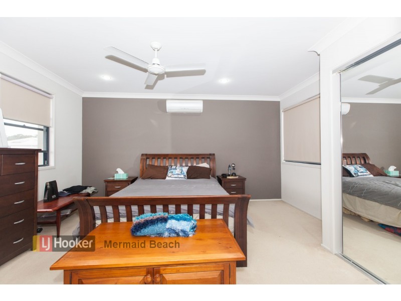 25 Bahkeeta Street, Oxenford QLD 4210