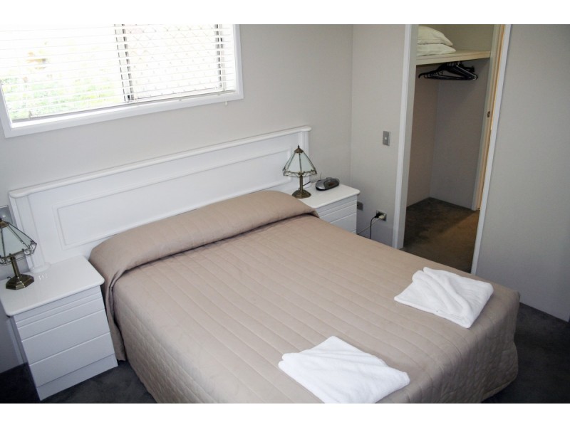 5/2320 Gold Coast Highway, Mermaid Beach QLD 4218