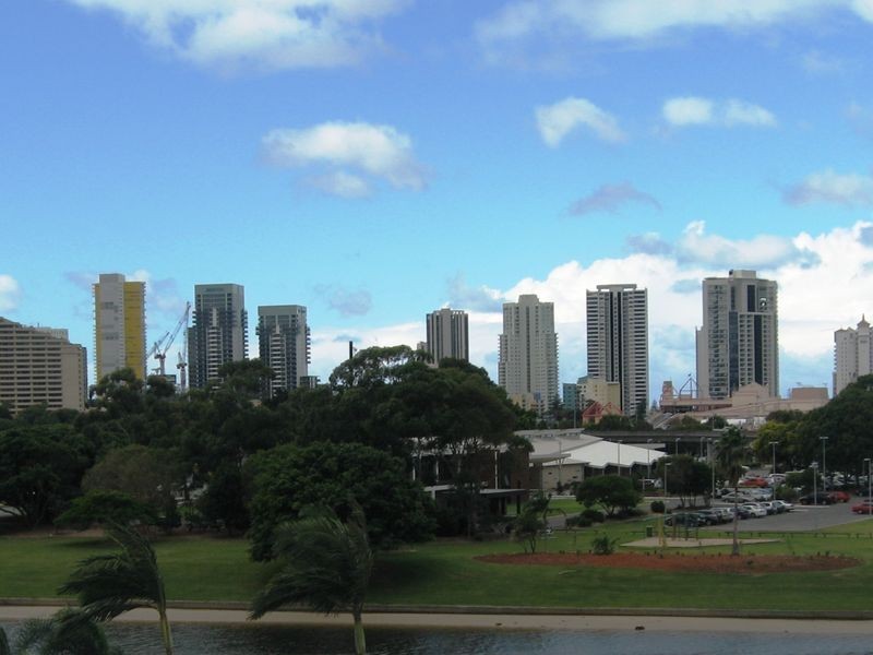 15/54 Hooker Boulevard, Mermaid Waters QLD 4218