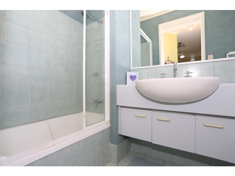 7/16 Crescent Avenue, Mermaid Beach QLD 4218