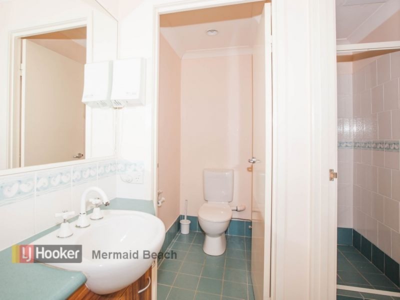 5a Glenelg Avenue, Mermaid Beach QLD 4218