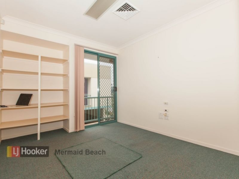 5a Glenelg Avenue, Mermaid Beach QLD 4218