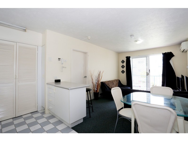 33/69-73 Ferny Avenue, Surfers Paradise QLD 4217