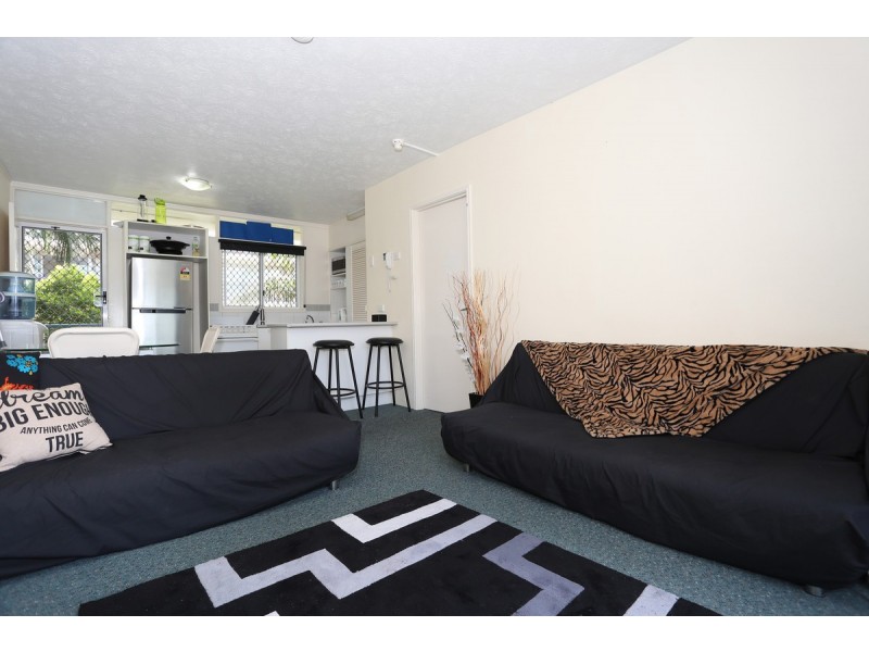 33/69-73 Ferny Avenue, Surfers Paradise QLD 4217