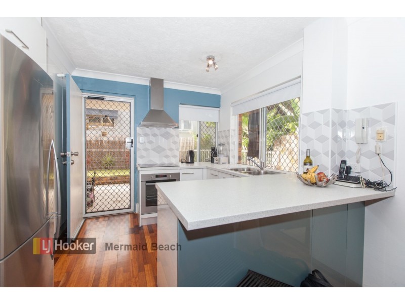 2/35 Ventura Road, Mermaid Beach QLD 4218