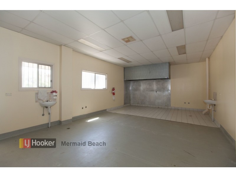 3 Brightlands Court, Mermaid Waters QLD 4218