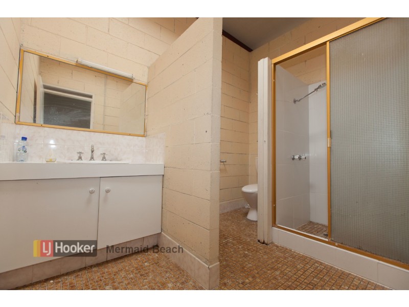 3 Brightlands Court, Mermaid Waters QLD 4218