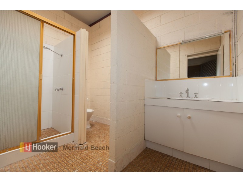 3 Brightlands Court, Mermaid Waters QLD 4218