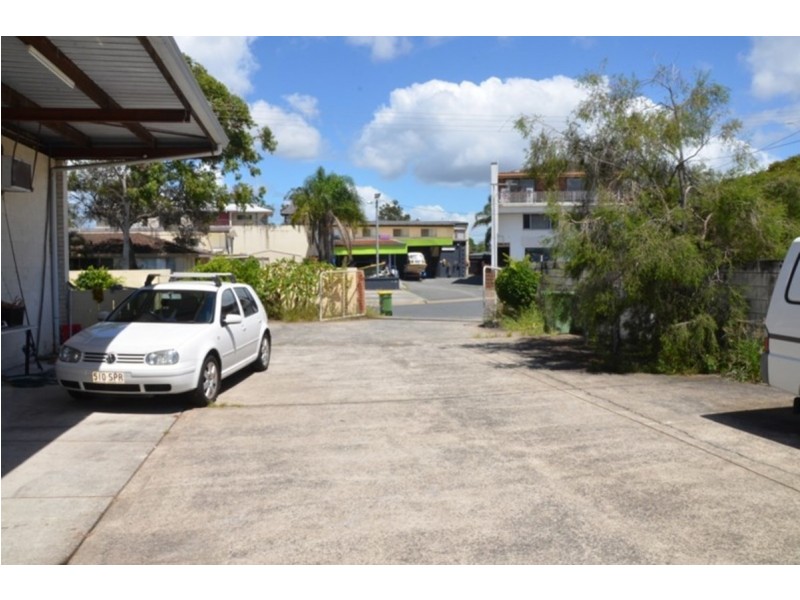 3 Brightlands Court, Mermaid Waters QLD 4218