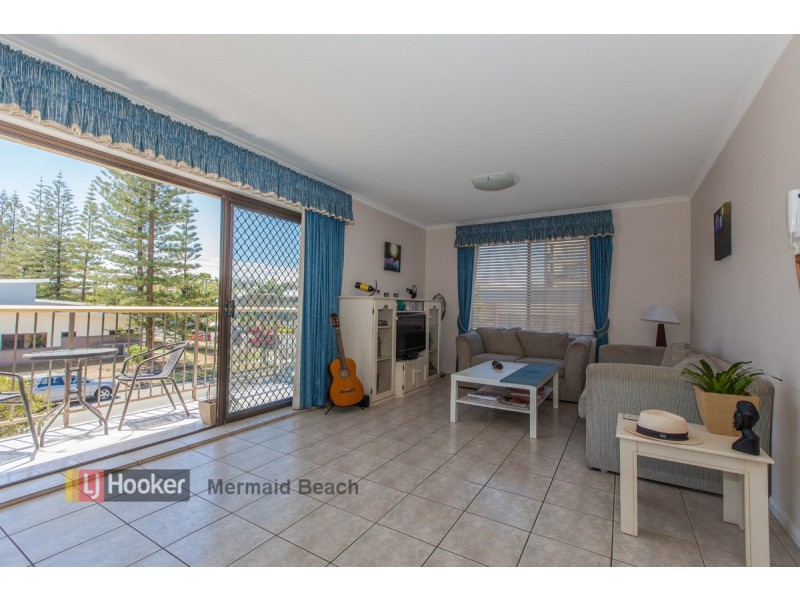 5/4 Mary Avenue, Broadbeach QLD 4218
