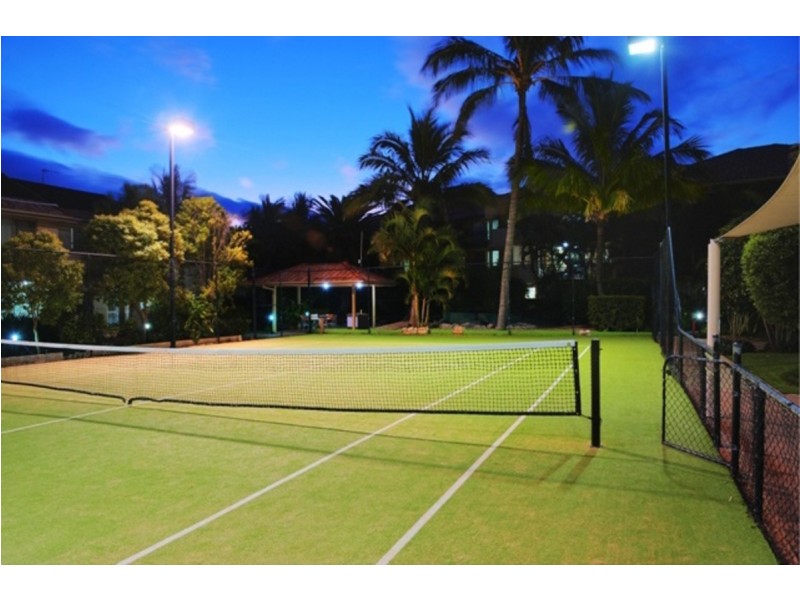 63/2360 Gold Coast Highway, Mermaid Beach QLD 4218