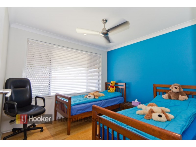 14 Caprice Court, Mermaid Waters QLD 4218