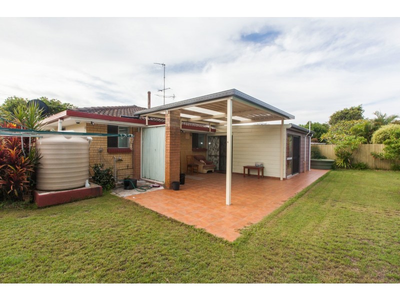 14 Caprice Court, Mermaid Waters QLD 4218