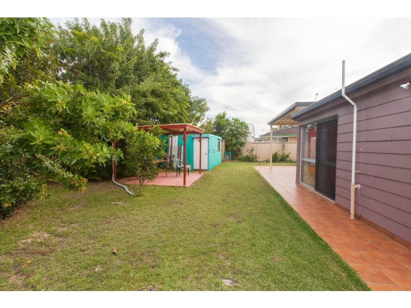 14 Caprice Court, Mermaid Waters QLD 4218
