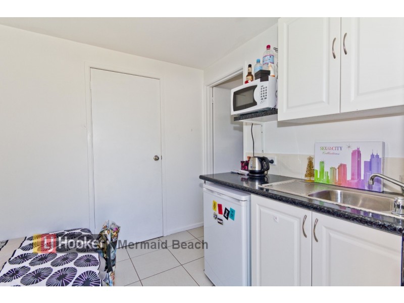 14 Caprice Court, Mermaid Waters QLD 4218