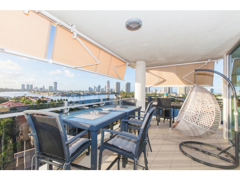 55/53 Darrambal Street, Chevron Island QLD 4217