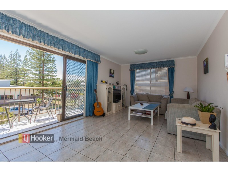 5/4 Mary Avenue, Broadbeach QLD 4218
