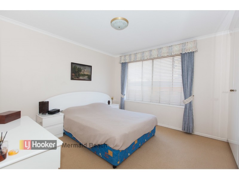 5/4 Mary Avenue, Broadbeach QLD 4218