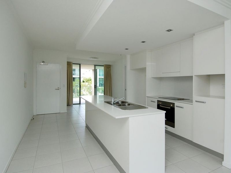 9/2 Gaven Crescent, Mermaid Beach QLD 4218