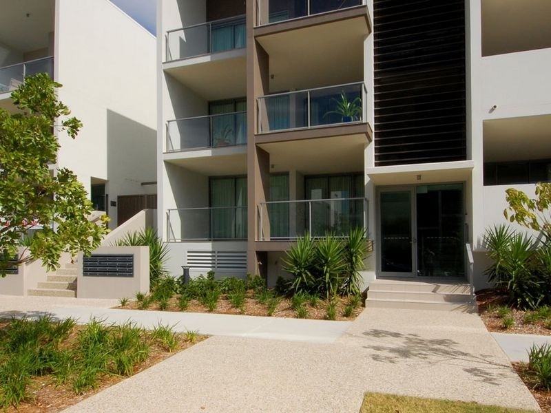 9/2 Gaven Crescent, Mermaid Beach QLD 4218