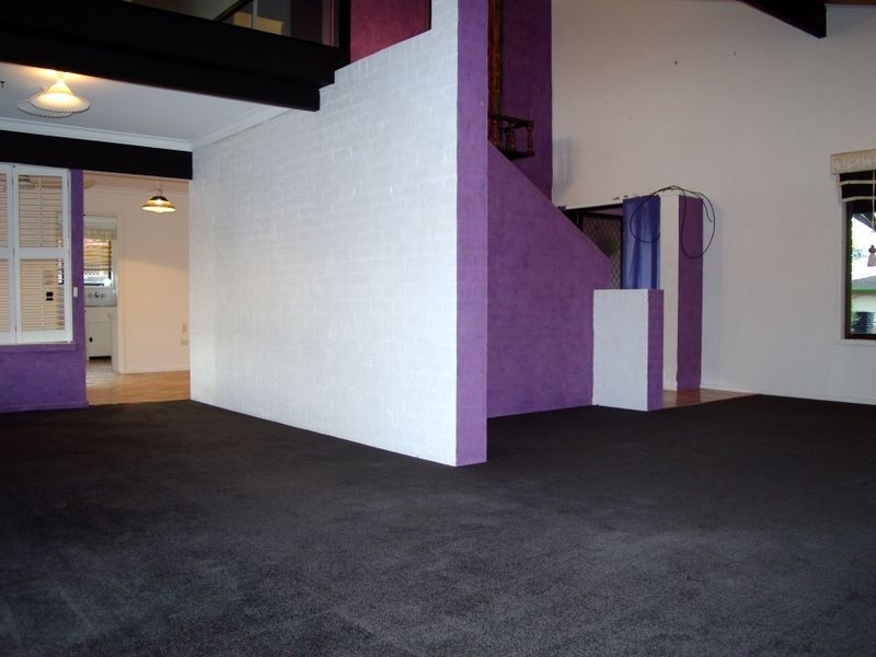 35 Sundowner Court, Mermaid Waters QLD 4218