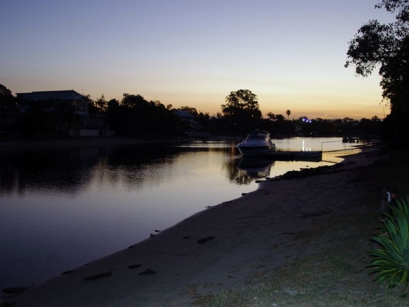 35 Sundowner Court, Mermaid Waters QLD 4218