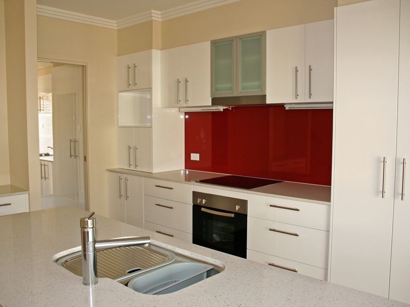 2/9 Nundah Avenue, Miami QLD 4220