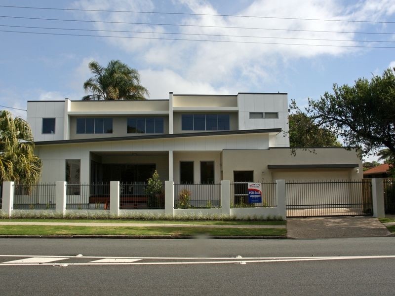 1/9 Nundah Avenue, Miami QLD 4220