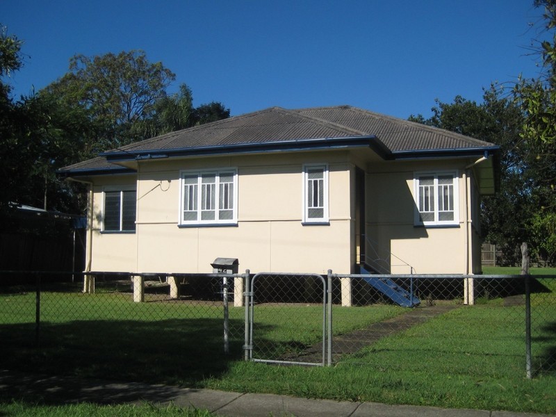 42 Dartmouth Street, Coopers Plains QLD 4108