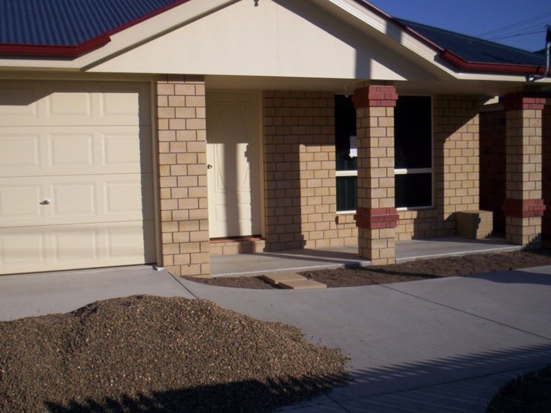 100 Orange Grove Rd, Coopers Plains QLD 4108