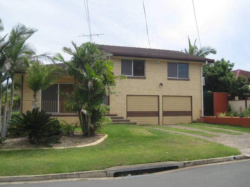11 Bosworth St,, Coopers Plains QLD 4108