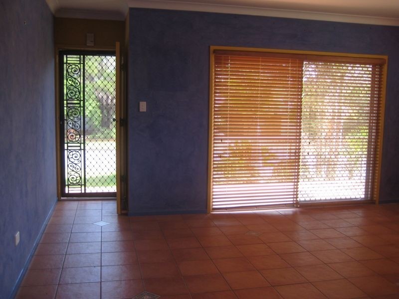 11 Bosworth St,, Coopers Plains QLD 4108