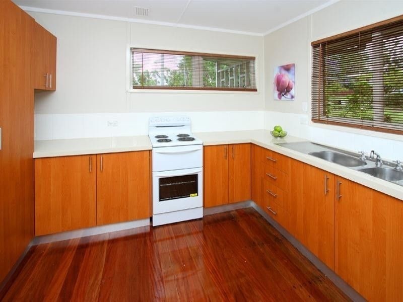 25 Lowndes, Salisbury QLD 4107