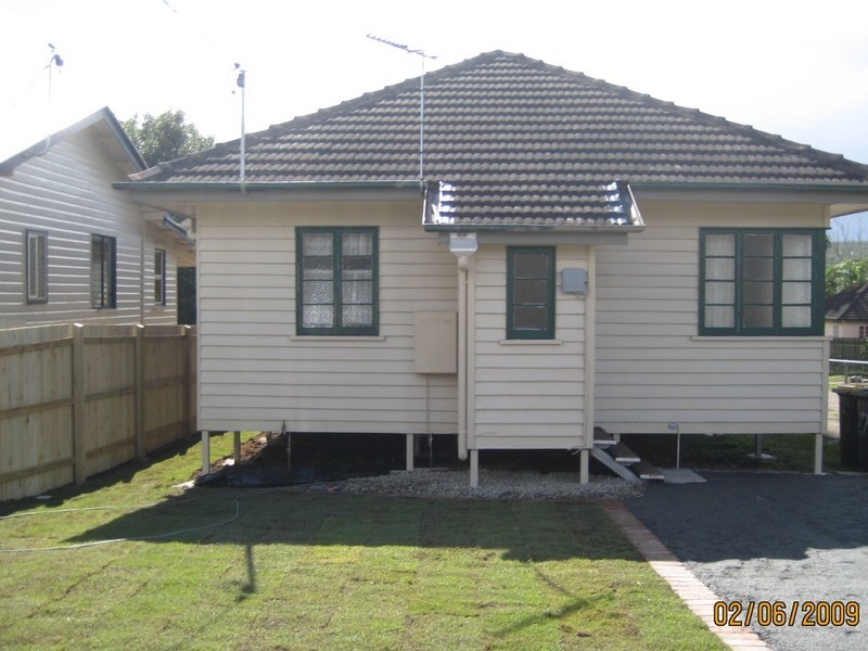 27 Dartmouth Street, Coopers Plains QLD 4108