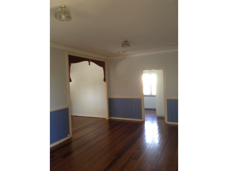 14 Blackwood Rd, Salisbury QLD 4107