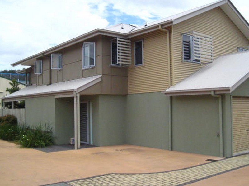 5/17 FAIRLAWN, Nathan QLD 4111