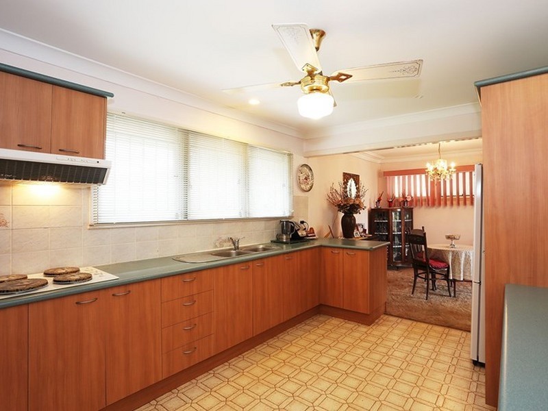 19 Portsdown St, Salisbury QLD 4107