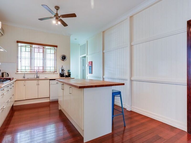 2 Fairy St, Moorooka QLD 4105