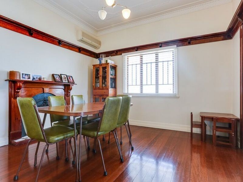 2 Fairy St, Moorooka QLD 4105