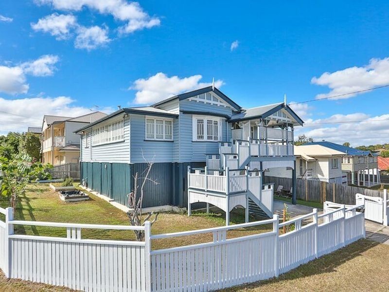 2 Fairy St, Moorooka QLD 4105