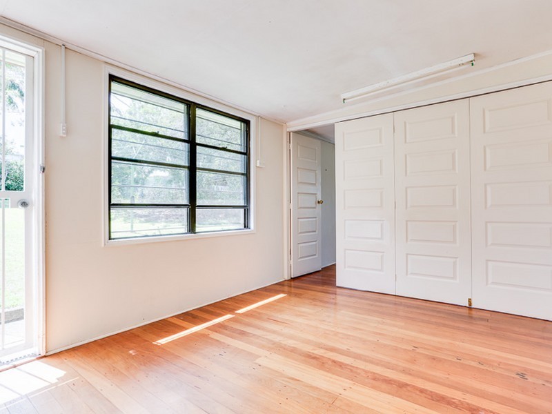 8 Olivia Ave, Salisbury QLD 4107