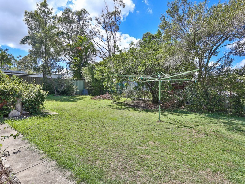 8 Olivia Ave, Salisbury QLD 4107