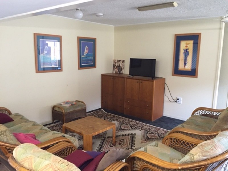 Room 2/11 Salford St, Salisbury QLD 4107